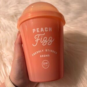 NEW DW Home Peach Fizz Candle